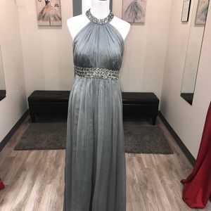 NWT Grey FormL Maxi Dress
